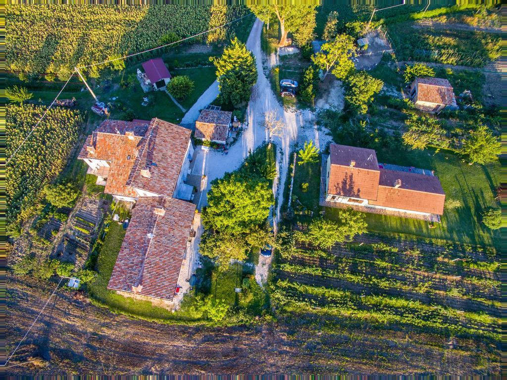 Fontecese Aparthotel Γκούμπιο Εξωτερικό φωτογραφία